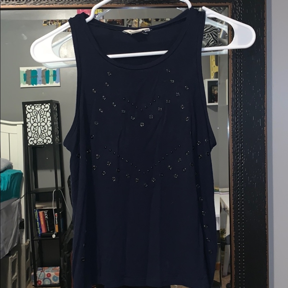Tank top.